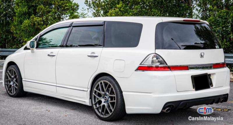 Honda Odyssey 2.4-LITER LUXURY FAMILY SUV Automatic 2008