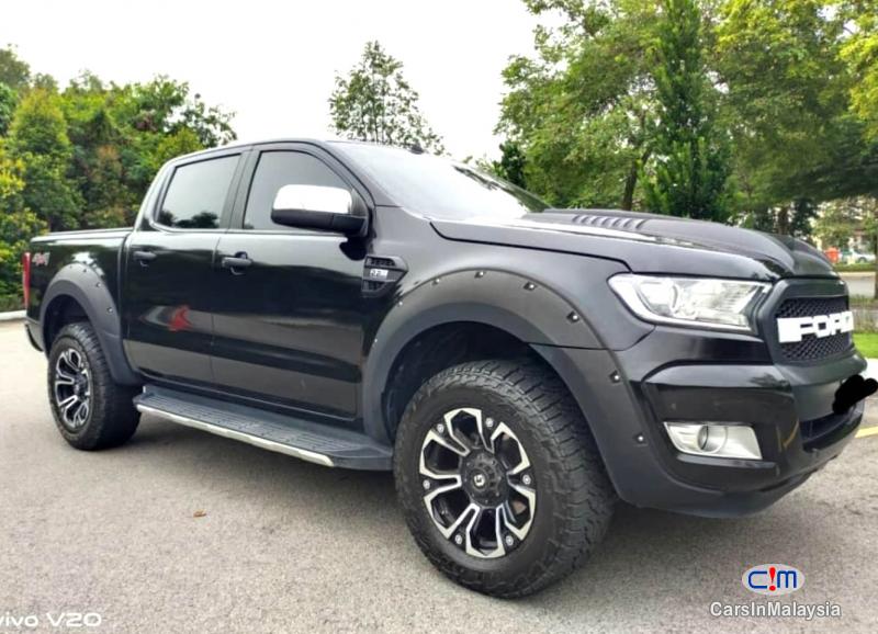 Ford Ranger 2.2-LITER DIESEL 4X4 DOUBLE CAB CHASSIS Automatic 2018 - image 10