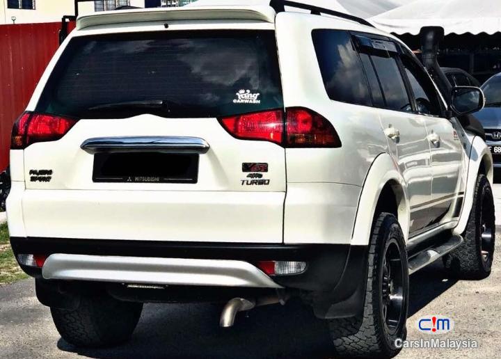 Mitsubishi Pajero Sport 2.5 VGT 4WD Automatic 2012 in Malaysia