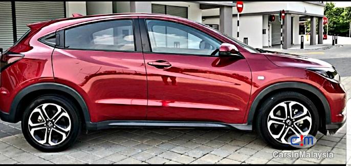 Honda HR-V 1.8 AT SUV Automatic 2016 - image 13
