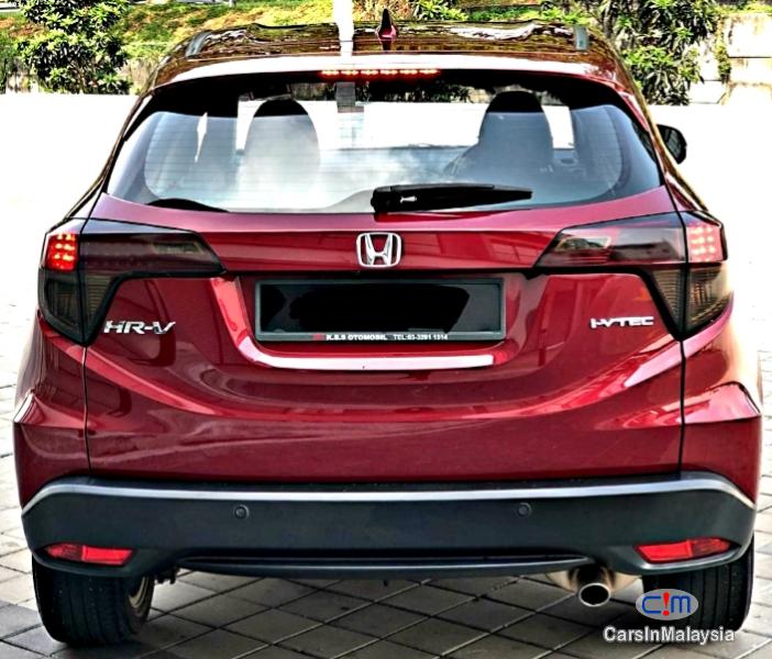 Honda HR-V 1.8 AT SUV Automatic 2016 - image 2