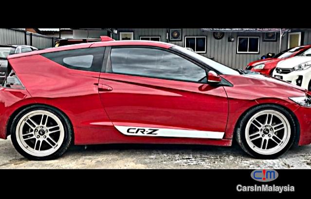 Honda CR-Z 1.5-LITER FUEL ECONOMY SPORTY COUPE Automatic 2014 in Kuala Lumpur