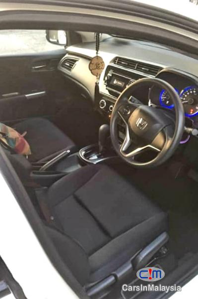 Honda City 1.5-LITER FUEL SAVER CAR Automatic 2015