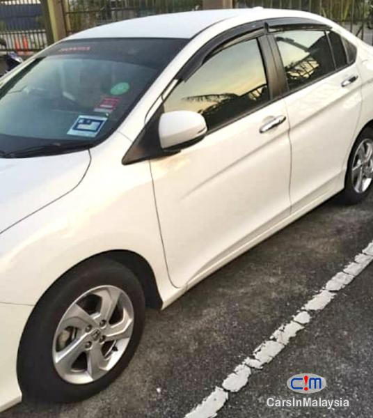 Honda City 1.5-LITER FUEL SAVER CAR Automatic 2015 in Selangor