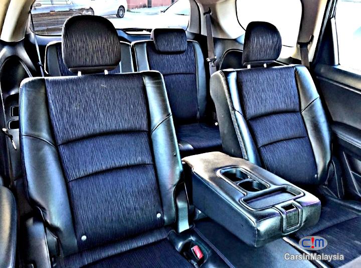 Honda Odyssey 2.4-Liter Luxury Family MPV 7 Seater Automatic 2014 - image 13