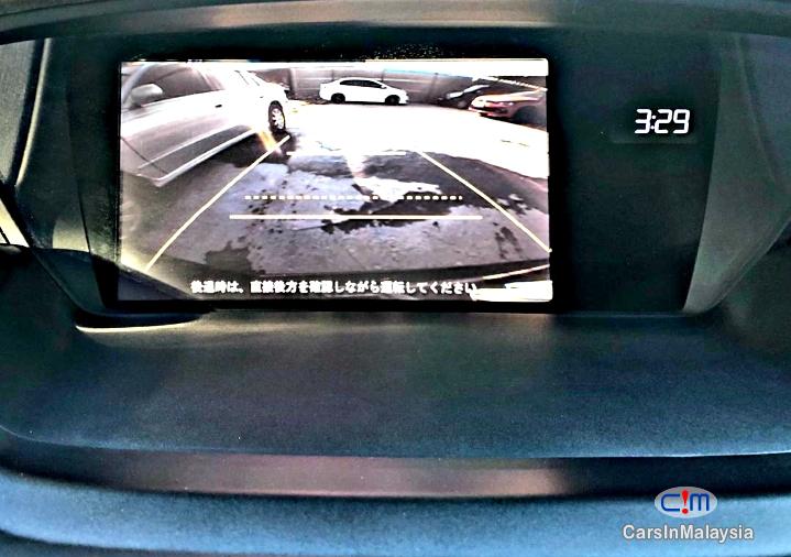 Honda Odyssey 2.4-Liter Luxury Family MPV 7 Seater Automatic 2014 - image 9