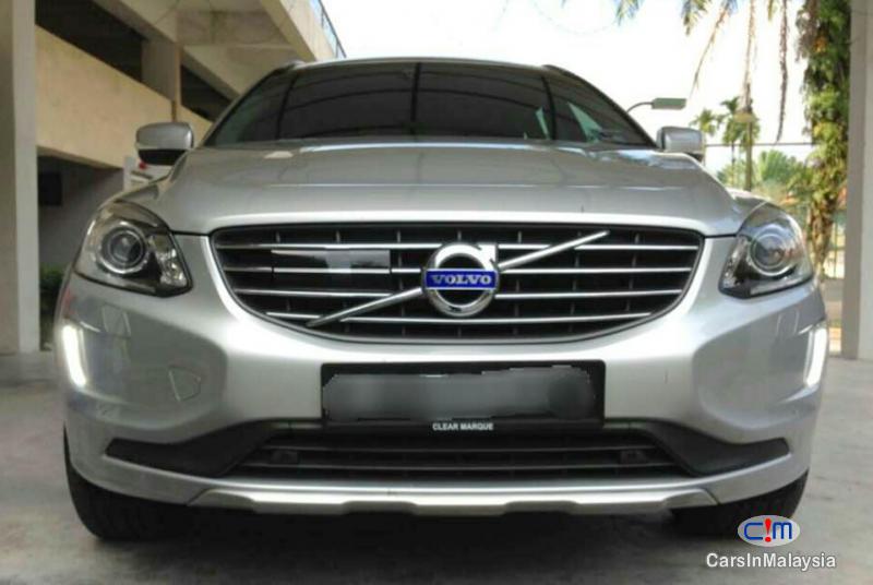 Volvo XC60 Automatic 2015 in Kuala Lumpur