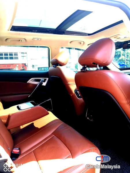 Proton X70 1.8-LITER LUXURY LOCAL SUV Automatic 2019 - image 9