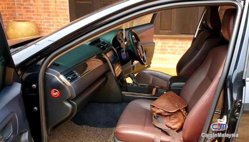 Toyota Camry 2.0-LITER LUXURY SEDAN Automatic 2017 in Kuala Lumpur