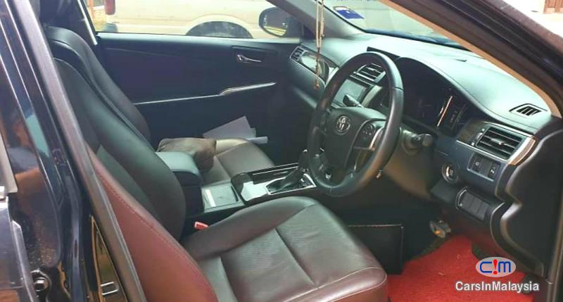 Toyota Camry 2.0-LITER LUXURY SEDAN Automatic 2017 in Malaysia
