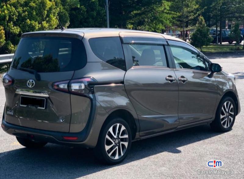 Toyota Sienta 1.5-LITER 7 SEAT FAMILY ECONOMY MPV Automatic 2016 - image 2