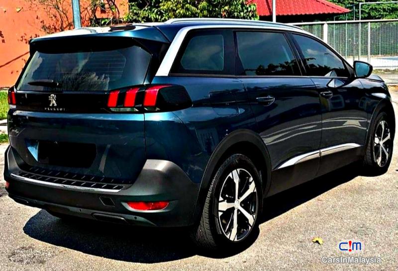 Peugeot 5008 1.6-LITER LUXURY SUV 7 SEATER Automatic 2018 - image 5