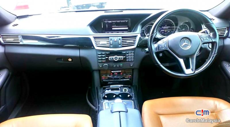 Mercedes Benz E250 CGI 1.8-LITER LUXURY SEDAN Automatic 2012 - image 6