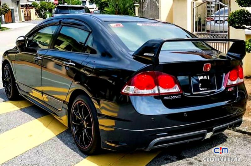 Honda Civic 1.8-LITER SPORT SEDAN Automatic 2011