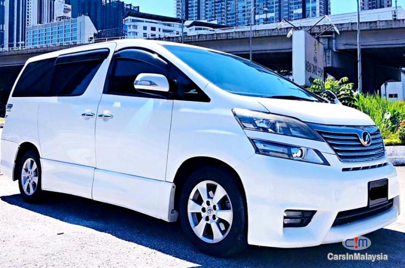 Picture of Toyota Vellfire 2.4-LITER LUXURY FAMILY MPV Automatic 2013