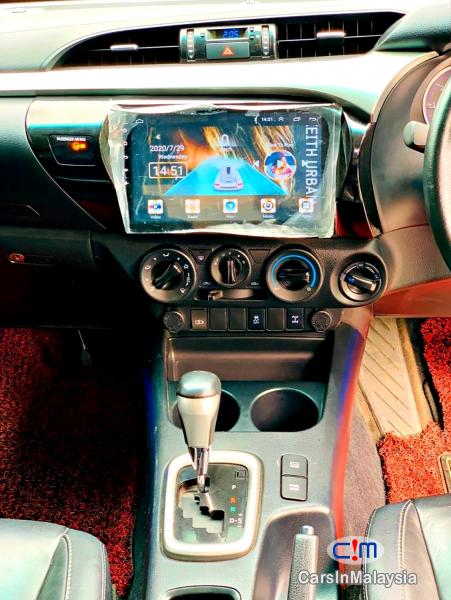 Toyota Hilux 2.4-LITER 4X4 DIESEL TURBO DOUBLE CAB Automatic 2018 - image 14