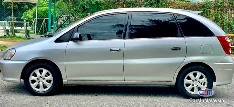 Toyota Nadia 2.0-LITER ECONOMIC FAMILY SUV Automatic 2003 - image 9