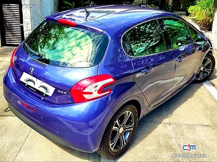 Peugeot 208 1.6-LITER TURBO HATCHBACK Automatic 2013 in Malaysia