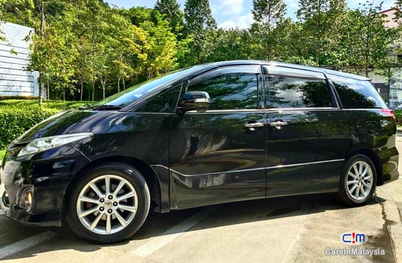 Toyota Estima 2.5-LITER 7 SEATER FAMILY MPV Automatic 2015 - image 12