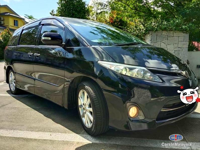 Toyota Estima 2.5-LITER 7 SEATER FAMILY MPV Automatic 2015 in Kuala Lumpur