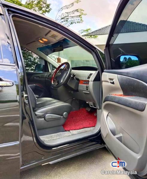 Toyota Estima 2.5-LITER 7 SEATER FAMILY MPV Automatic 2015 - image 9