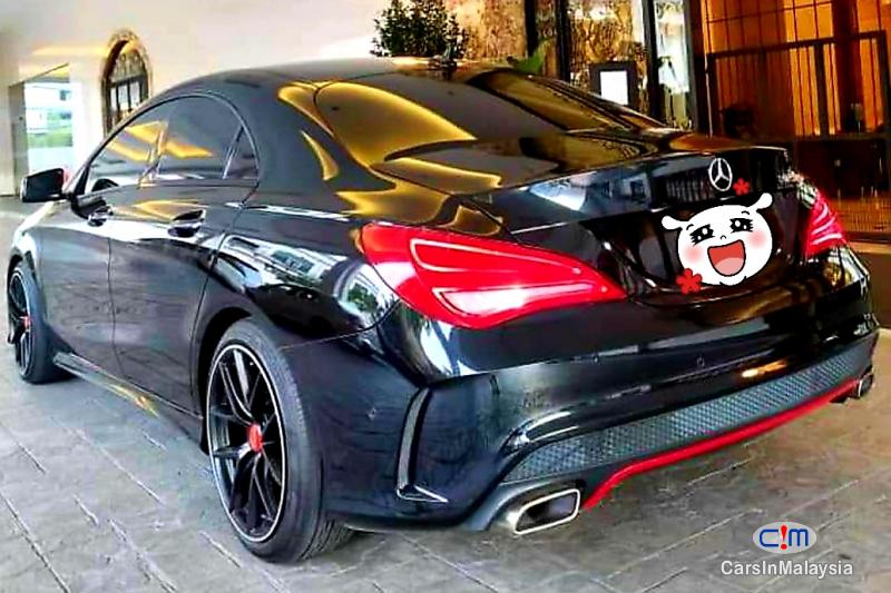 Mercedes Benz CLA250 2.0-LITER LUXURY SEDAN Automatic 2016 - image 4