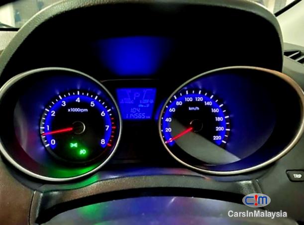 Hyundai Tucson 2.0-LITER FAMILY SUV Automatic 2010 in Kuala Lumpur - image