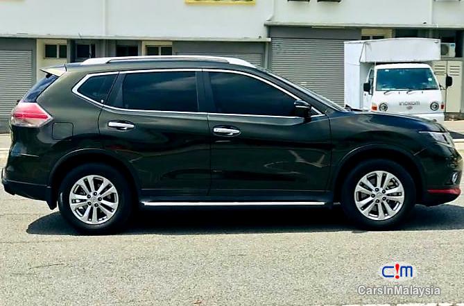 Nissan X-Trail 2.0-LITER SUV FULLSPEC Automatic 2016 - image 12