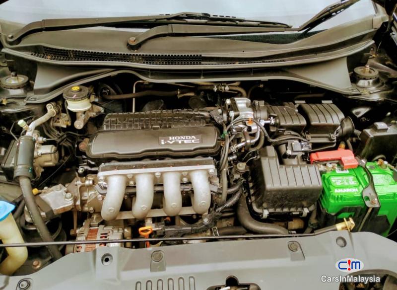 Honda City 1.5-LITER FUEL ECONOMY SEDAN Automatic 2010 - image 11