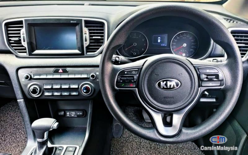 Kia Sportage 2.0-LITER RARE MODEL SPECIAL EDITION SUV 2017 Automatic 2017 in Kuala Lumpur - image