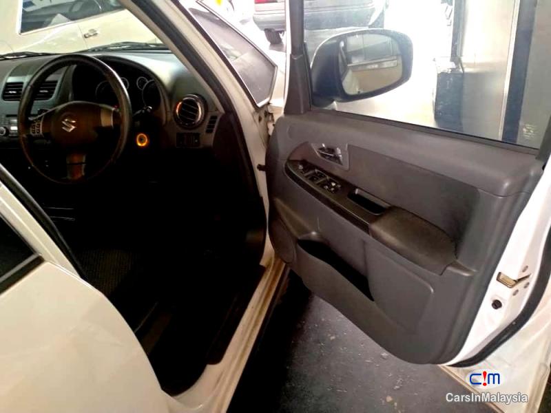Suzuki SX4 1.6-LITER SUV HATCHBACK Automatic 2013 in Malaysia - image