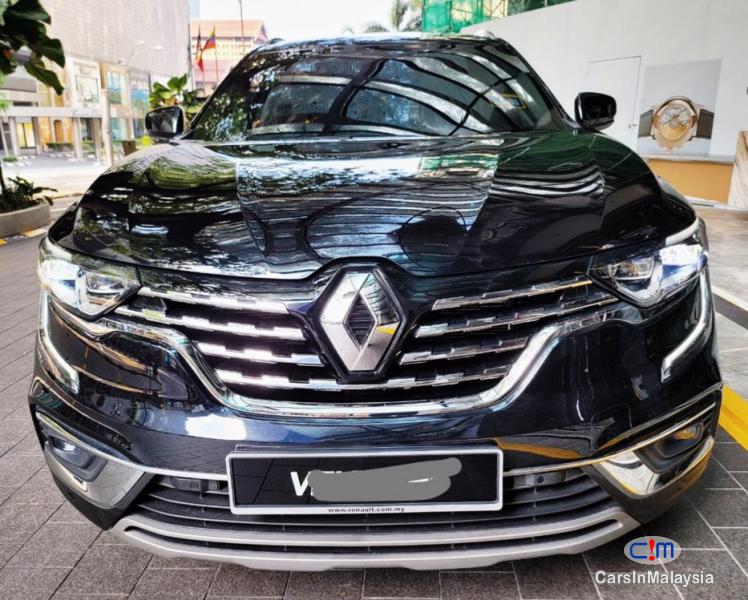 Renault Koleos 2.5-LITER LUXURY SUV Automatic 2020 - image 3