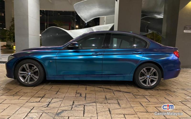 BMW 2.0-LITER LUXURY M-SPORT SEDAN Automatic 2013 - image 10