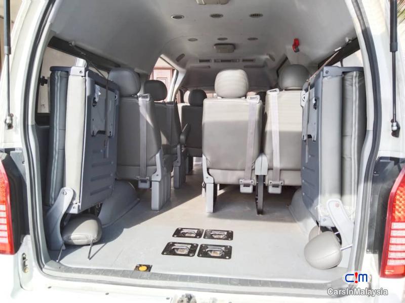 Other Other 2.5-LITER TURBO ENGINE 15 SEATER PASSENGERS VAN Manual 2019 - image 10