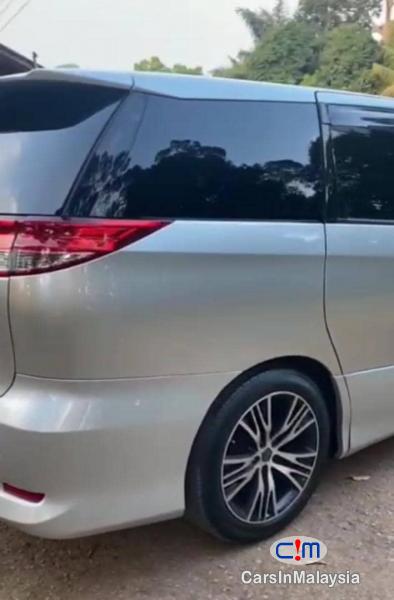 Toyota Estima 2.4-LITER LUXURY FAMILY MPV Automatic 2007