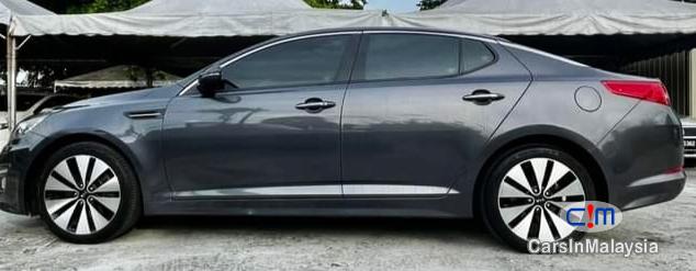Kia Optima K5 2.0-LITER LUXURY SEDAN KERETA SAMBUNG BAYAR CAR CONTINUE LOAN Automatic 2013 - image 10
