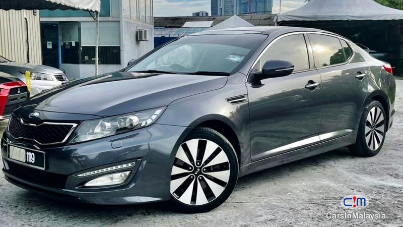 Kia Optima K5 2.0-LITER LUXURY SEDAN KERETA SAMBUNG BAYAR CAR CONTINUE LOAN Automatic 2013 - image 11