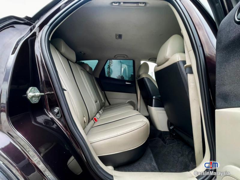 Mazda CX-7 2.3L LUXURY SUV KERETA SAMBUNG BAYAR Automatic 2012 in Kuala Lumpur - image