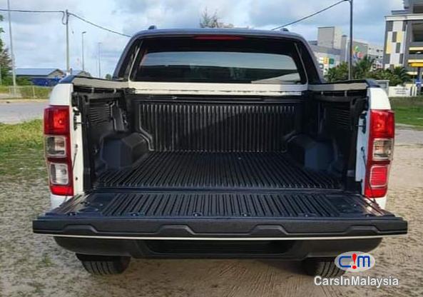 Ford Ranger 3.2-LITER 4X4 DIESEL TURBO KERETA SAMBUNG BAYAR Automatic 2018 - image 11