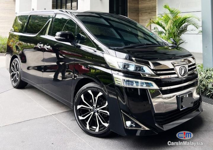 Toyota Vellfire 2.5-LITER FAMILY MPV NEW FACELIFT Automatic 2022 - image 4