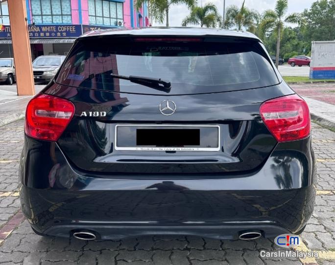 Mercedes Benz A180 1.6-LITER LUXURY TURBO HATCHBACK Automatic 2018