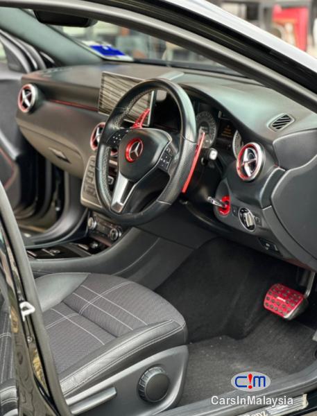 Mercedes Benz A180 1.6-LITER LUXURY TURBO HATCHBACK Automatic 2018 in Selangor - image