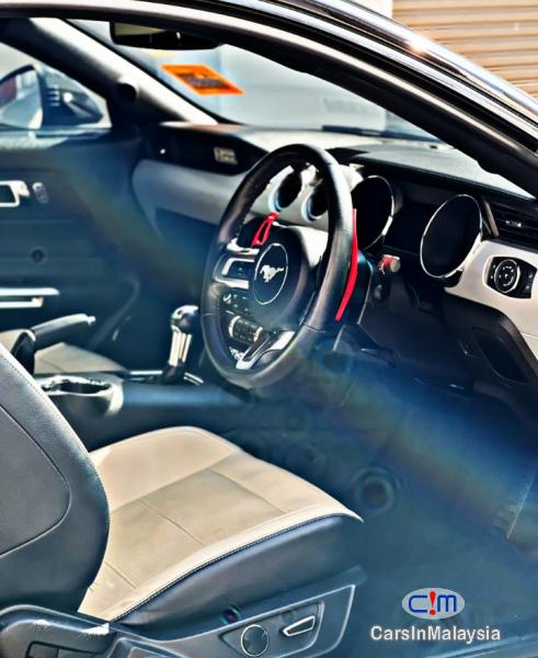 Ford MUSTANG 5.0-Liter SPORT SUPERCAR KERETA SAMBUNG BAYAR Automatic 2019 - image 8