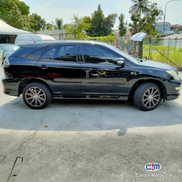 Toyota Harrier Automatic 2004 - image 8