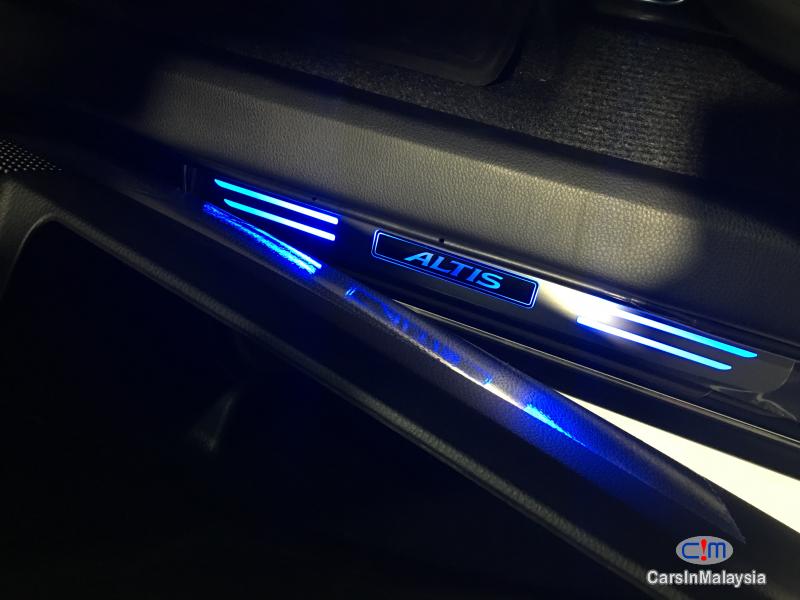 Toyota Corolla Altis 1.8 G Automatic 2017 - image 8