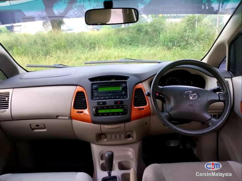 Toyota Innova 2.0-LITER ECONOMIC FAMILY SUV Automatic 2009 - image 6
