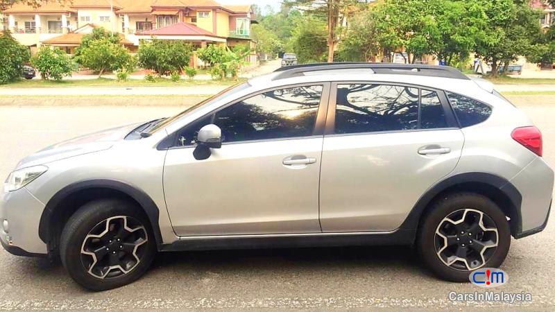 Subaru XV 2.0-LITER ECONOMIC FAMILY SUV Automatic 2014 - image 2