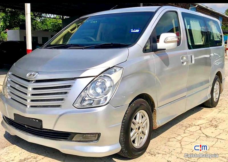 Hyundai Grand Starex 2.5-LITER 11 SEATER FAMILY MPV Automatic 2010 - image 3