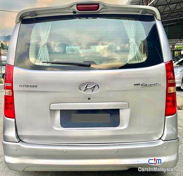 Hyundai Grand Starex 2.5-LITER 11 SEATER FAMILY MPV Automatic 2010 - image 6