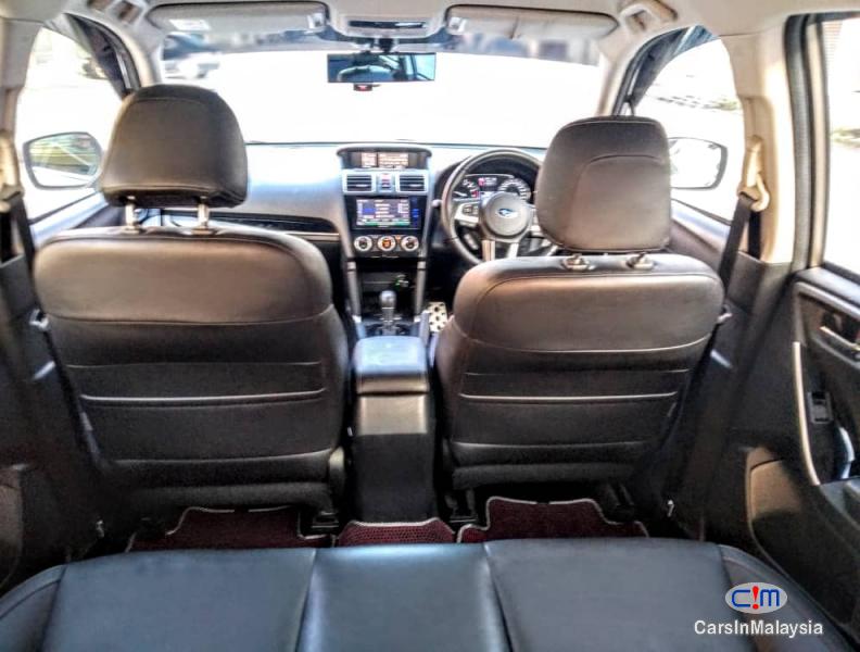 Subaru Forester 2.0-LITER LUXURY FAMILY SUV Automatic 2017 - image 14